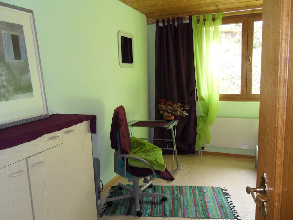 Bed&Breakfast In Flueh Hofstetten-Fluh Pokój zdjęcie